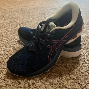 ASICS Gel Kayano 27